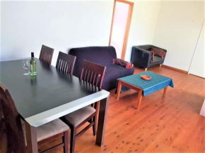 Accommodation Sydney Frenchs Forest 3 bedroom House with Large Outdoor Entertainment Area and Onsite Parking